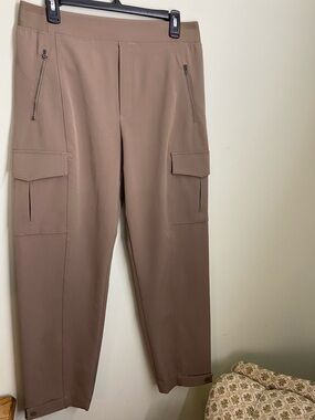 Athleta Endless High Rise Semi-Fitted Joggers